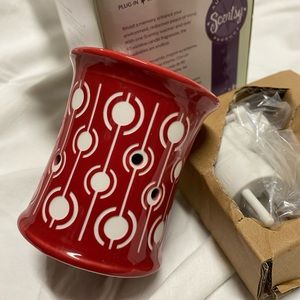 Scentsy Plug in Warmer